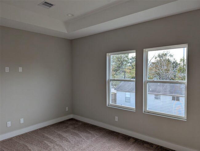 Photo - 8117 Esther Acres Ln