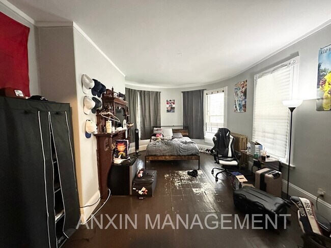 Photo - 71 Gardner St