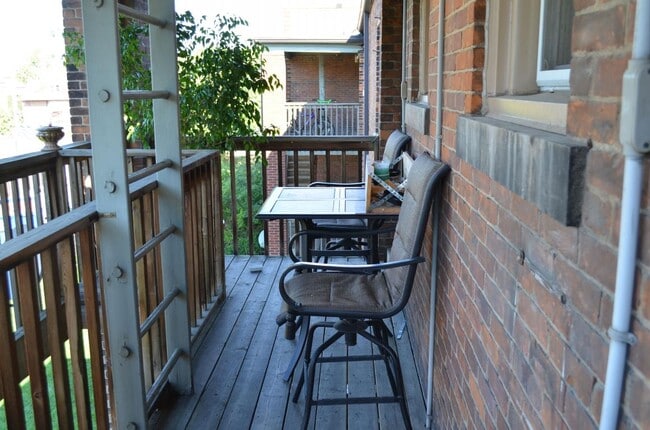 Photo - Argyle Place Apartments