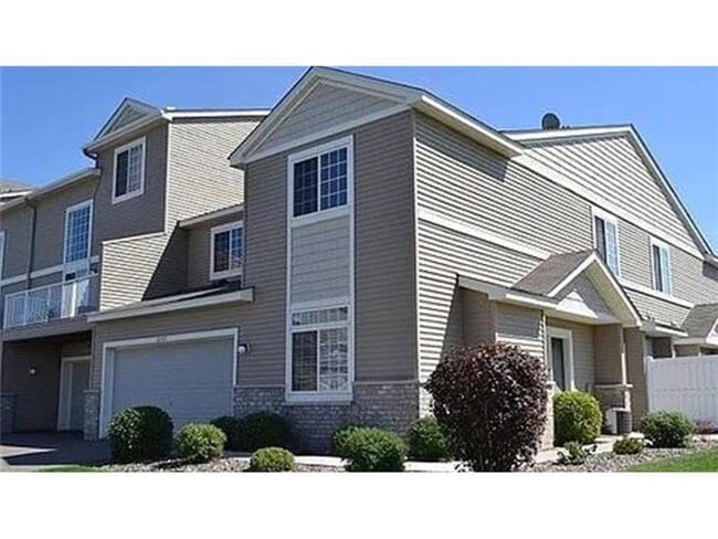 Building Photo - 6597 Olive Ln N