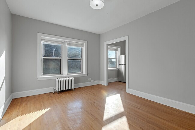 Photo - 2400 Harriet Ave Apartments | Origen Living