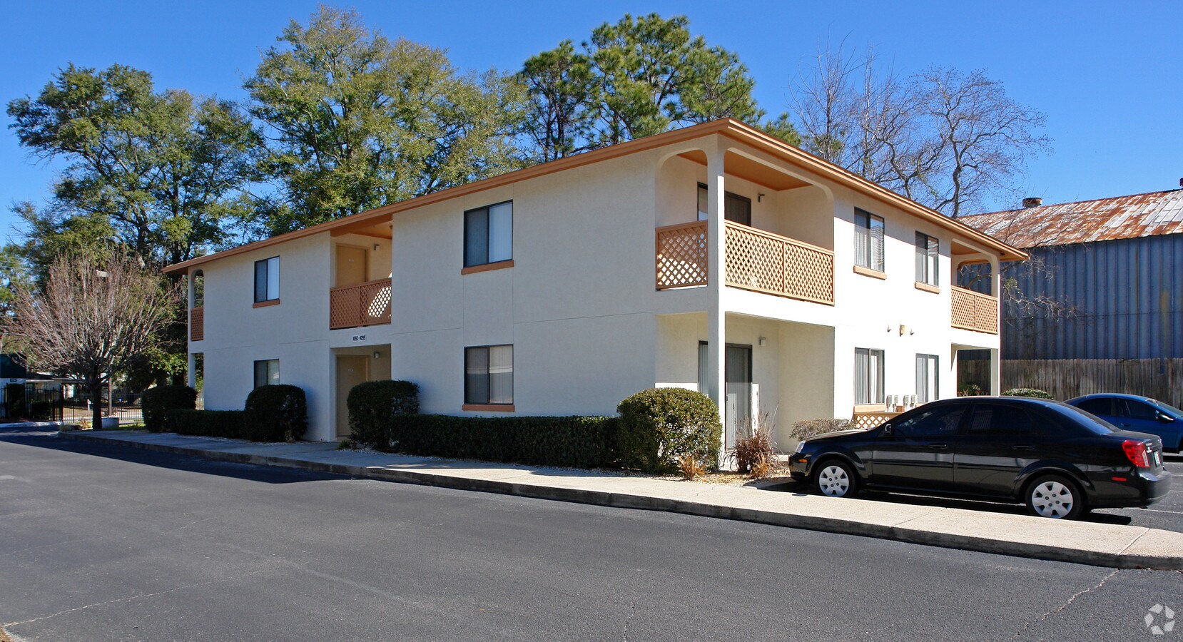 The Arbours - The Arbours Apartments