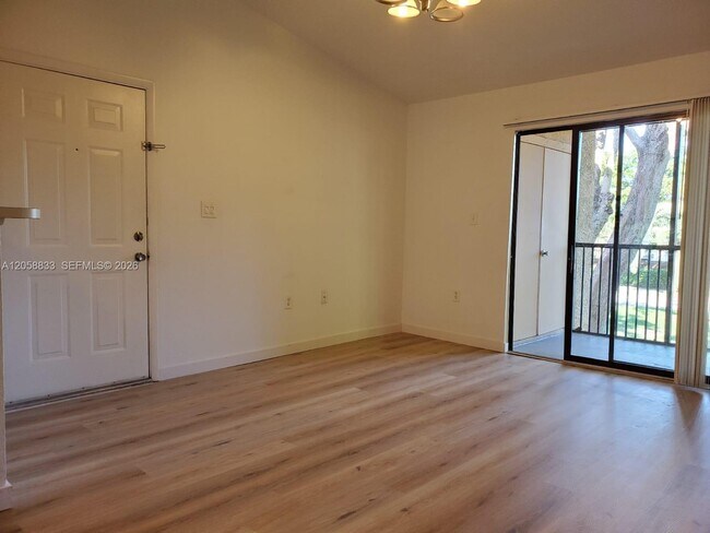 Building Photo - 15551 SW 104th Terrace Unit 8210