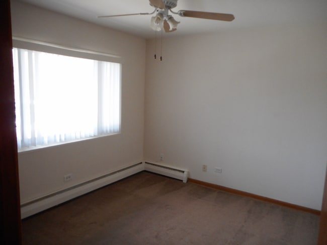 Photo - 567 Pershing Ave Unidad B