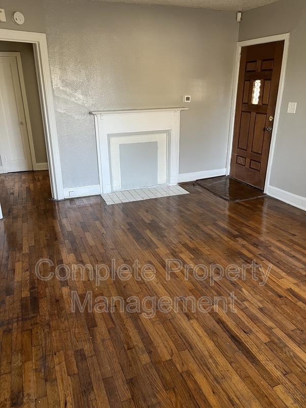 Photo - 2213 Fulton Ave SW