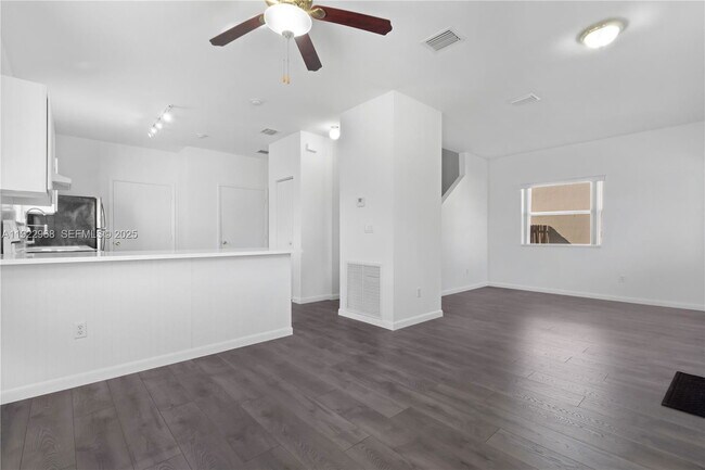 Photo - 5610 SW 43rd St