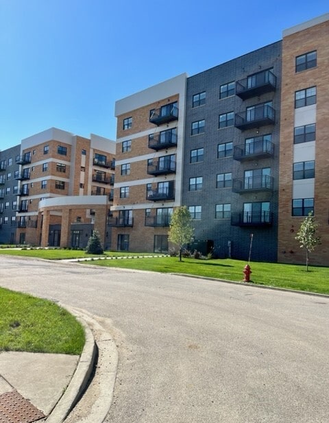 Building Photo - 250 Anthony Ave Rental