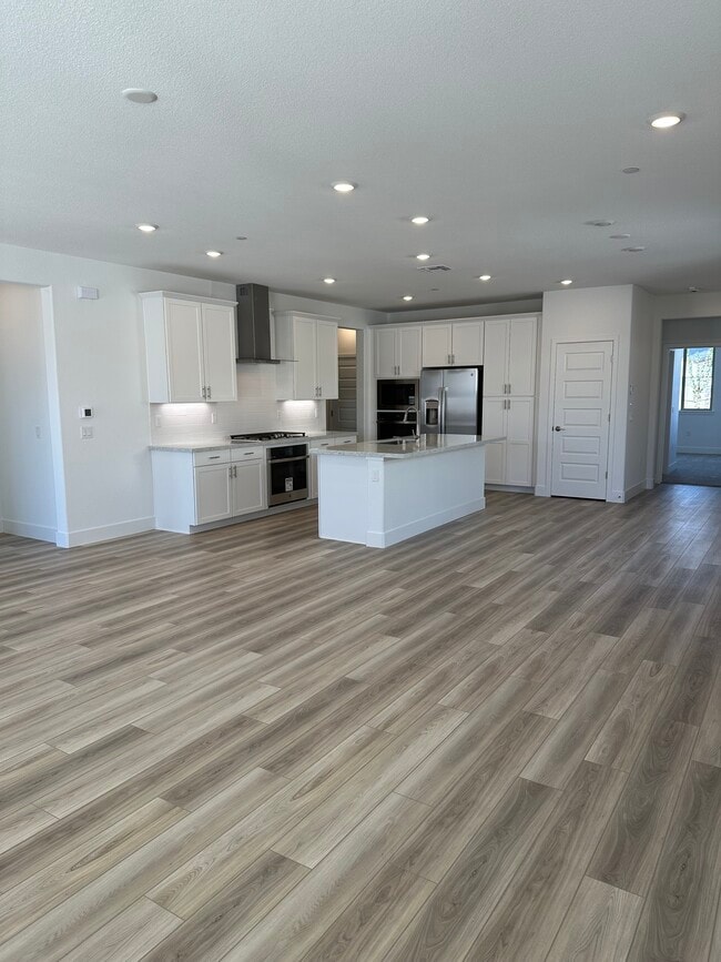 Photo - 2497 Denia Pl