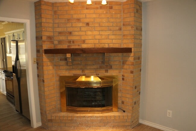 Photo - 6668 Lexington Dr
