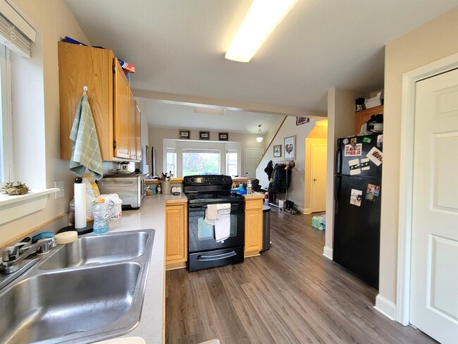 Photo - 306 Golden Valley Dr