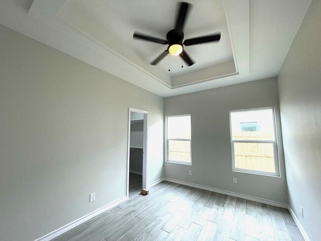 Photo - 2302 San Pascual St