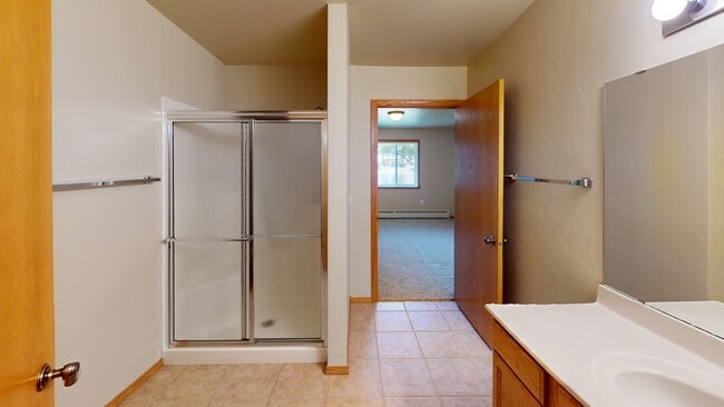 Swan Ridge Apartments