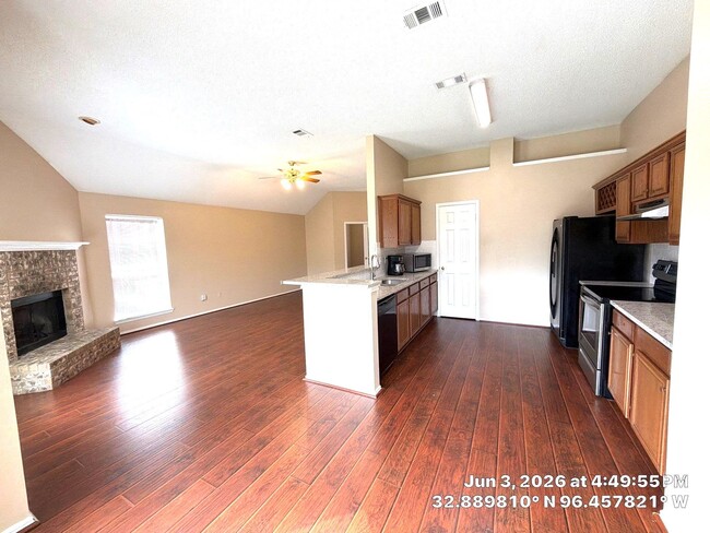Photo - 113 Sequoia Rd