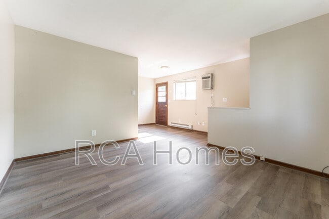 Photo - 5903 W Morris St