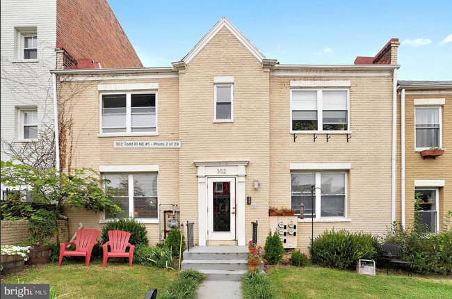 Photo - 302 Todd Pl NE Unidad 1
