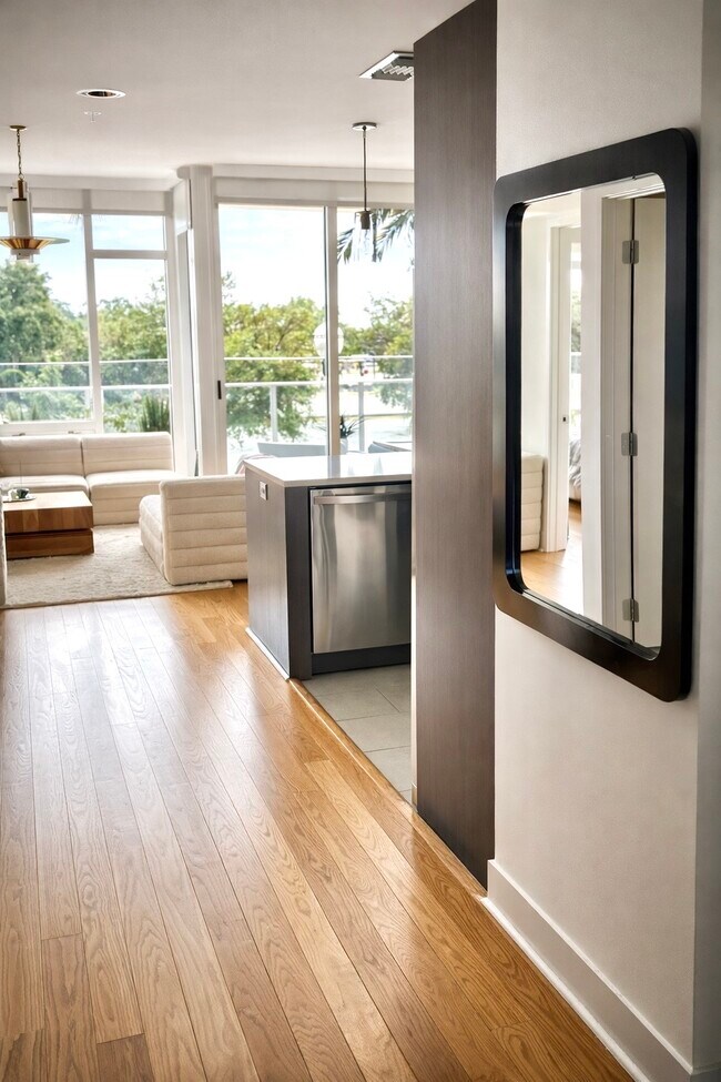 Oak Hardwood Floors - 175 1st St S Unit 210