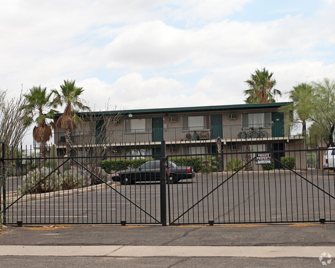 Photo - Park & Copper Apartments