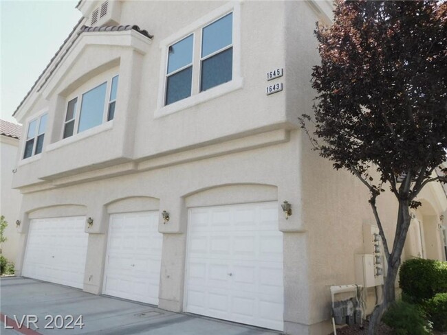 GREAT TOWNHOME FOR RENT IN HENDERSON!!! - GREAT TOWNHOME FOR RENT IN HENDERSON!!!