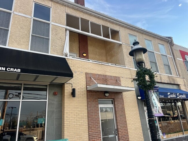 Building Photo - 9/11 New St