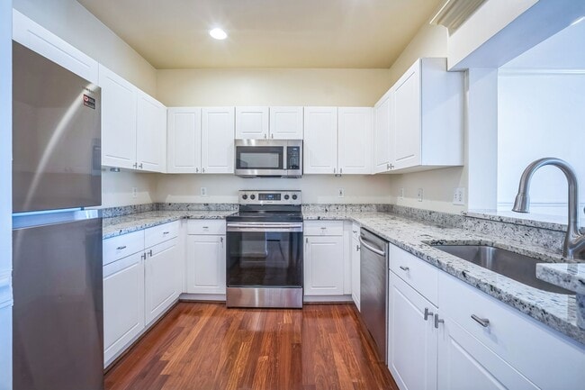 Photo - 4551 Strutfield Ln Unit 4307