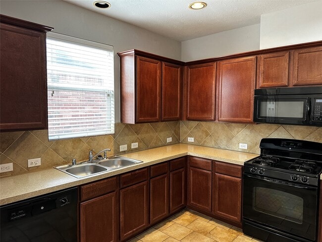 Photo - 25110 Ginger Ranch Dr