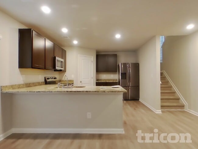 Photo - 1023 Summer Cypress Dr