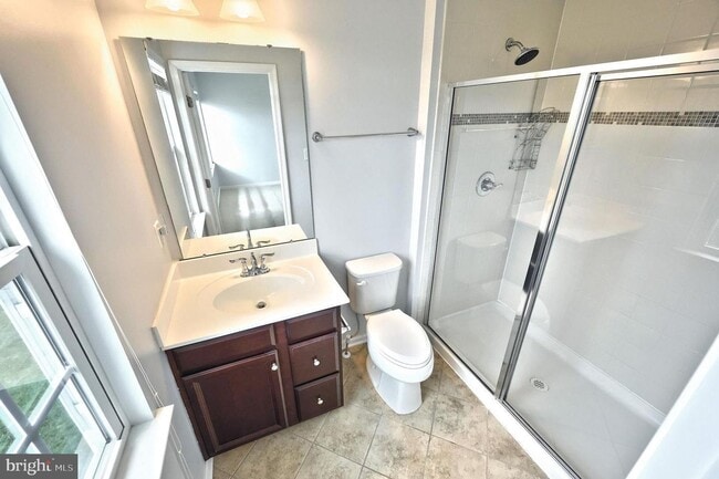 Photo - 1261 Elderslie Ln