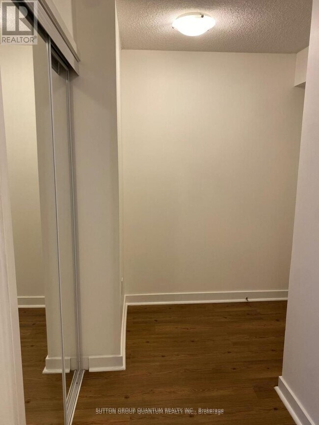 Photo - 25 Telegram Mews Unité 502