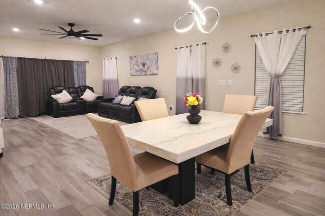 Photo - 2155 Sequoia Ct