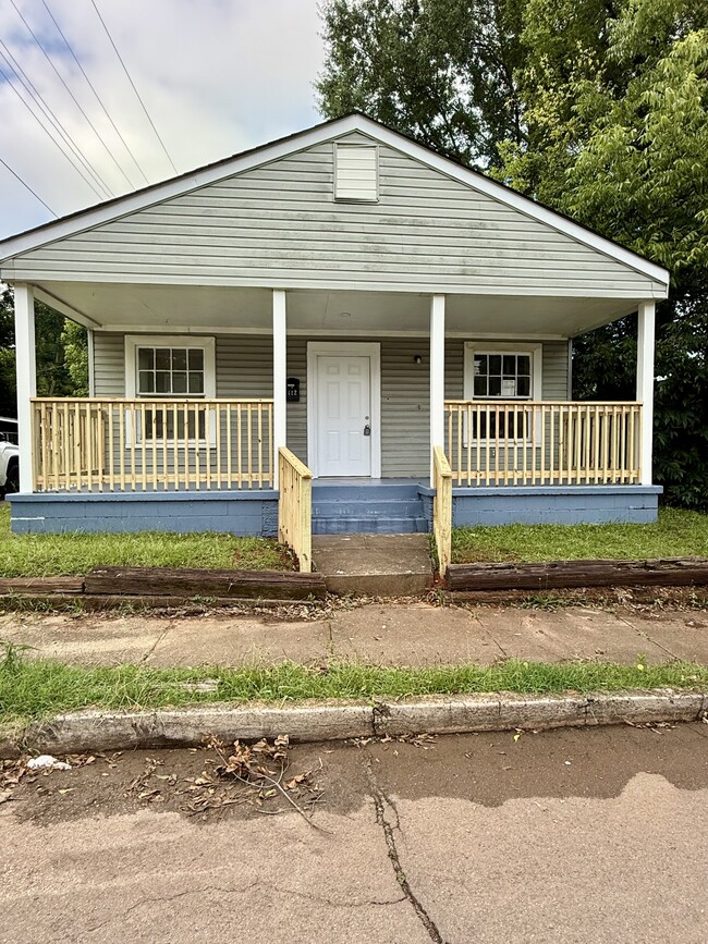 Building Photo - 412 Bryant St