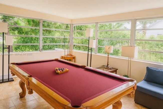 Photo - 504 SW 10th St