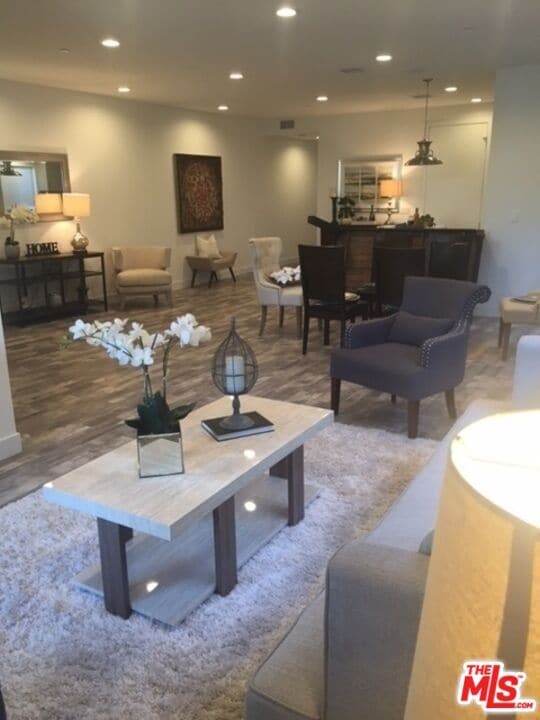 Building Photo - 1445 S Fairfax Ave Unit 3 Rental