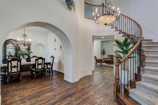 Photo - 9823 Carriage Hill Ln