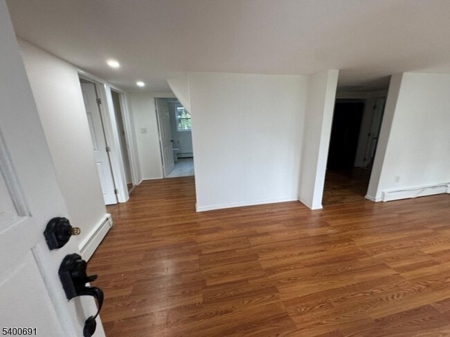 Photo - 22 Spring Ln