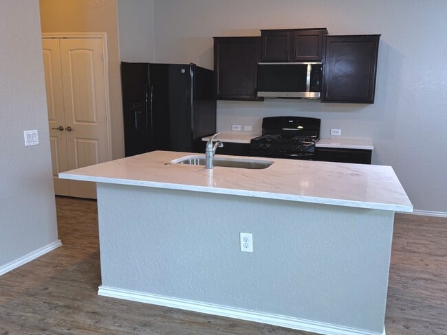 Photo - 7130 Cozy Run