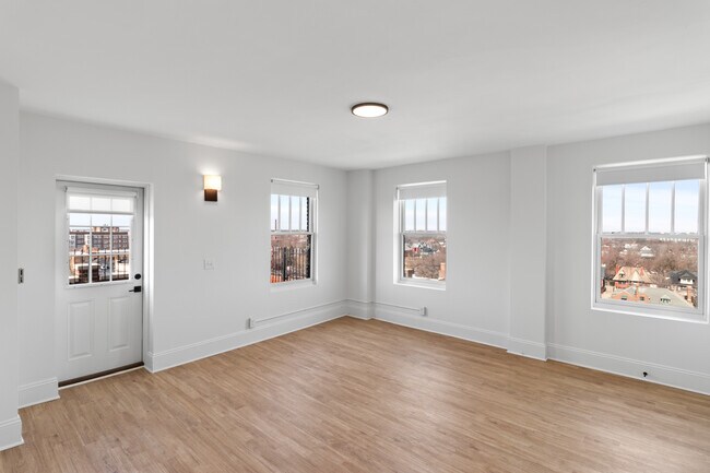 Photo - Ninety Three Apartments