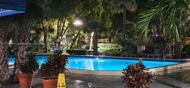 Photo - 801 NW 47th Ave Unidad 120w