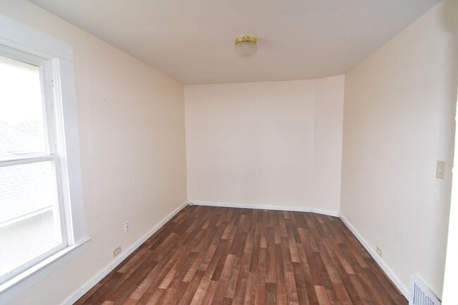 Photo - Franklin Street Apartments