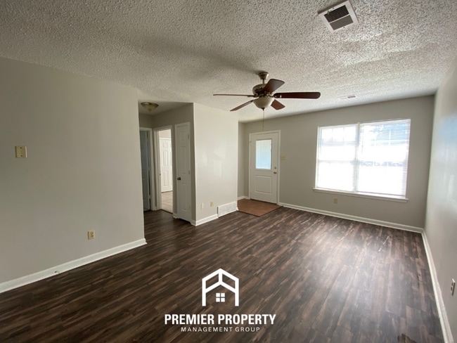Photo - 4448 Kings Valley Cove W
