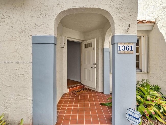 Photo - 1361 Cottonwood Cir