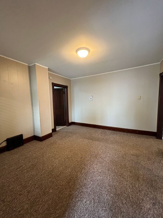 Photo - 908 S 6th Ave Unit 908 S. 6th Ave