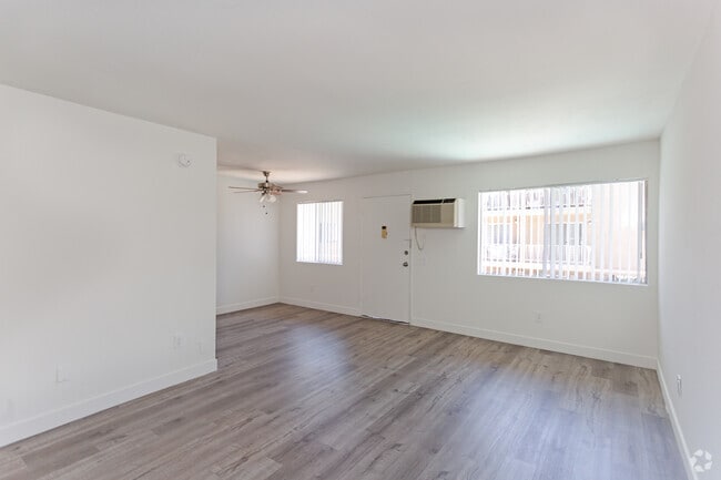 1HAB, 1BA - Sala de estar - Lankershim Apartments