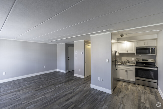 Photo - 100 Park Place Apartments