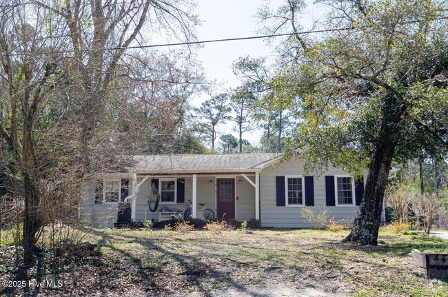 Building Photo - 5834 Michelle Dr Rental