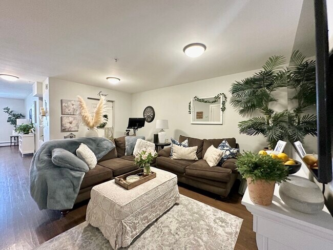 Photo - 180 K St Unidad 2