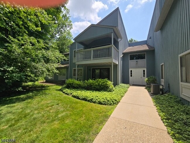 Photo - 71 Drake Ln
