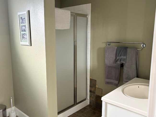 Photo - 4325 NE 42nd Ave