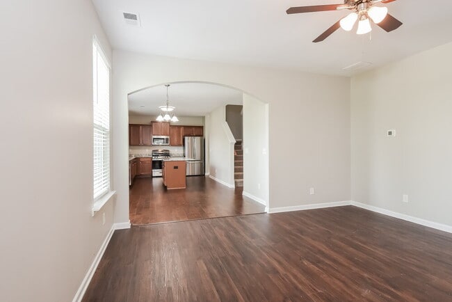 Photo - 57 Barnsley Village Dr