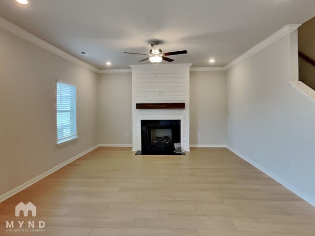 Photo - 309 Pond Spg Dr