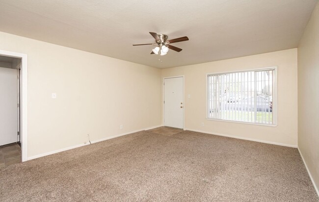 Photo - 700-702 Poplar Avenue Unit 700